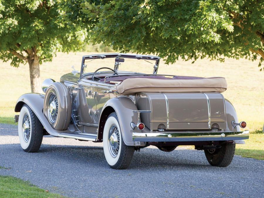  Chrysler Custom Imperial Dual Cowl Phaeton by LeBaron 1933 года  (фото 20 из 30)